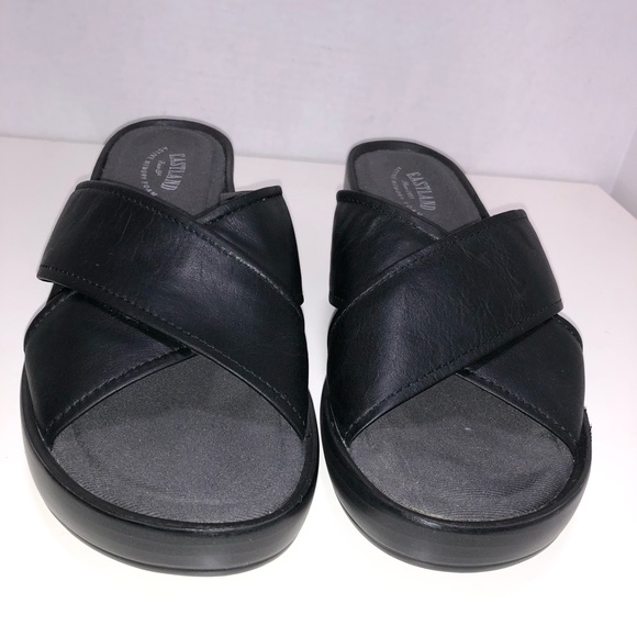 eastland candice women's wedge sandals